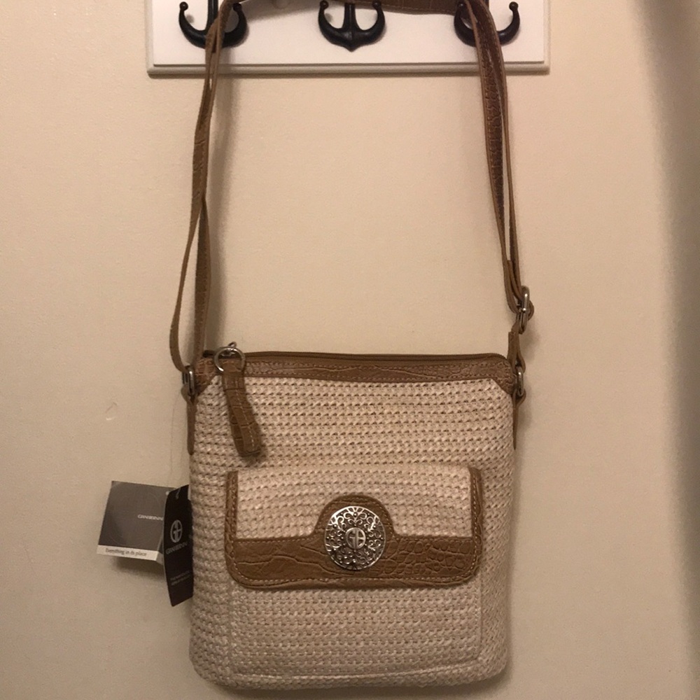 Crossbody purse